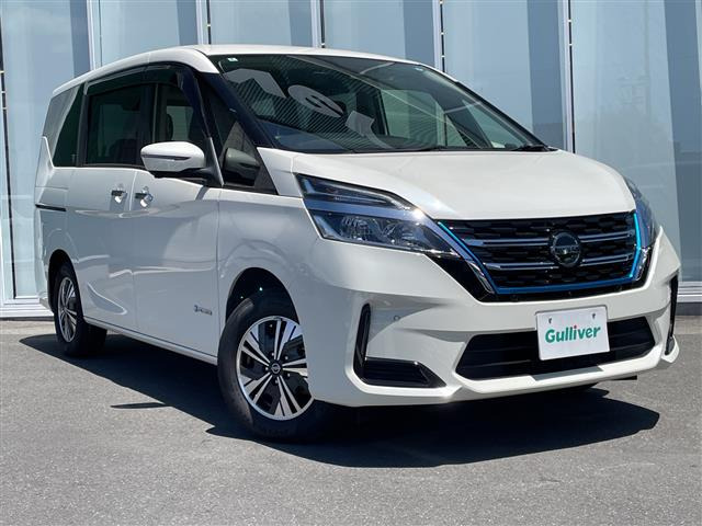 セレナ1.2 e-POWER XV
