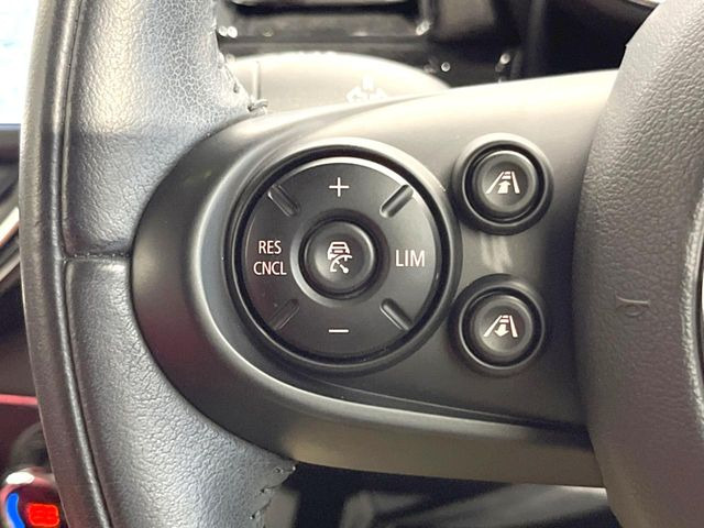 �����[�_�[�N���[�Y�R���g���[��:�O�̎ԂƂ̎Ԋԋ��������ɂƂ�A��葬�x�Ŏ������s���Ă���鎟����̃N���[�Y�R���g���[��!��ɍ������H�⎩���Ԑ�p���H�Ŏg�p����֗��ȋ@�\�ł�!