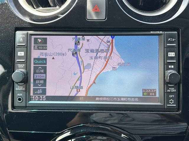 ノート1.2 X FOUR スマートセーフティエディション 4WD
