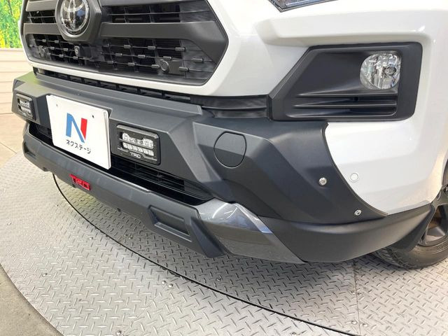RAV42.0 アドベンチャー オフロードパッケージ 4WD