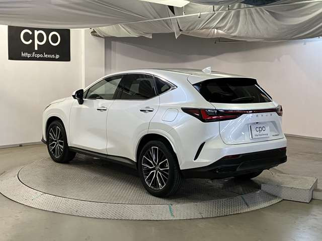 NX350h バージョンL