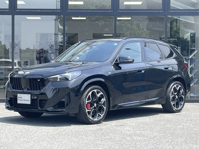 X1M35i xドライブ DCT 4WD