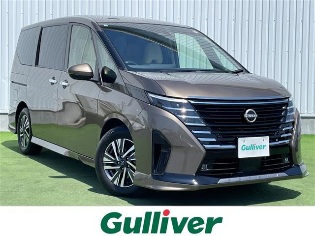 セレナ1.4 e-POWER ハイウェイスターV