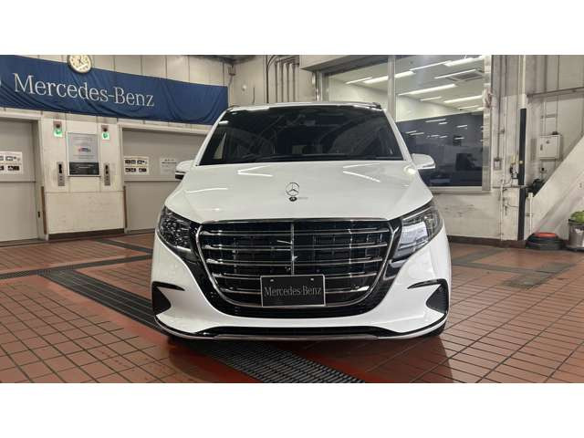 VクラスV220d エクスクルーシブ ロング プラチナスイート