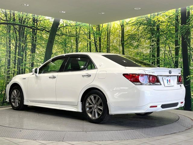 クラウンアスリートハイブリッド 2.5 S Four 4WD