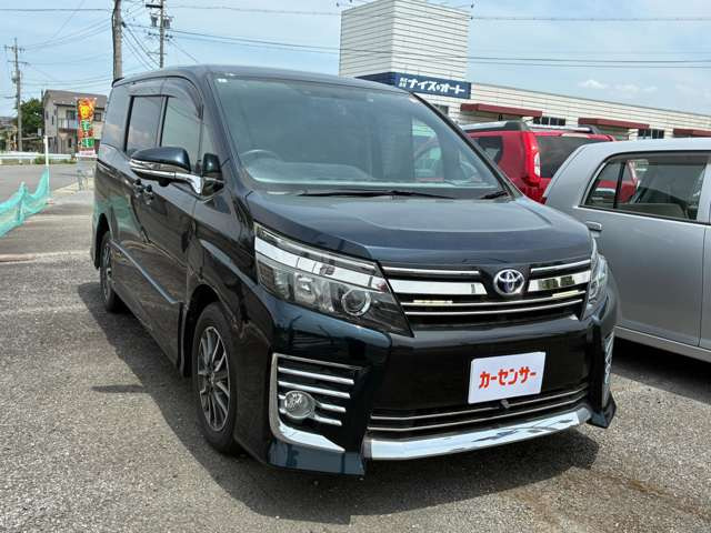 ヴォクシー2.0 ZS 4WD