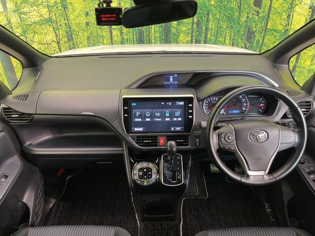 ヴォクシー2.0 ZS 煌II