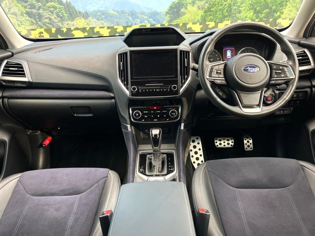 フォレスター1.8 スポーツ 4WD