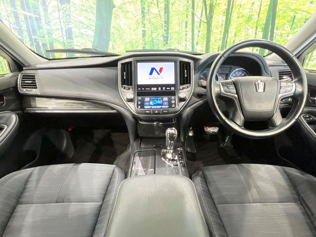 クラウンアスリートハイブリッド 2.5 S Four 4WD