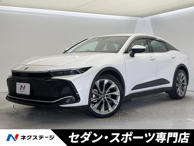 クラウンクロスオーバー2.5 G アドバンスト レザー パッケージ E-Four 4WD