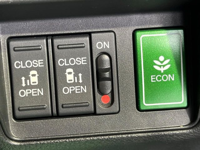 オデッセイ2.4 アブソルート EX ホンダ センシング