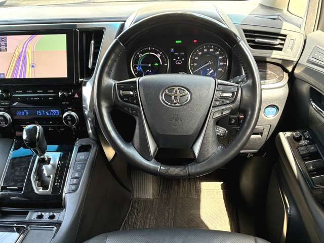 アルファードハイブリッド 2.5 SR Cパッケージ E-Four 4WD