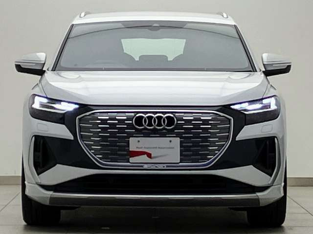 Q4 e-tron45 Sライン
