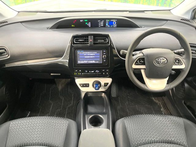 プリウス1.8 S セーフティ プラス