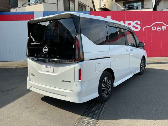 セレナ1.4 e-POWER ハイウェイスターV