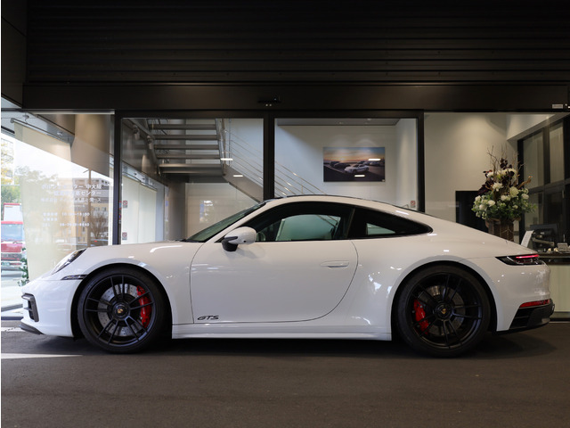911カレラ GTS PDK