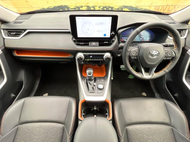 RAV42.5 ハイブリッド アドベンチャー E-Four 4WD