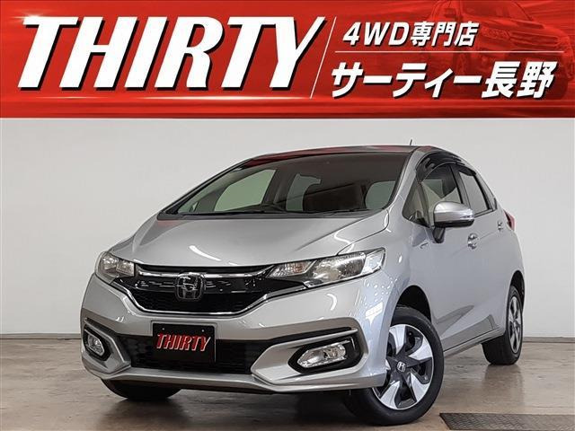 フィット1.5 ハイブリッド F 4WD