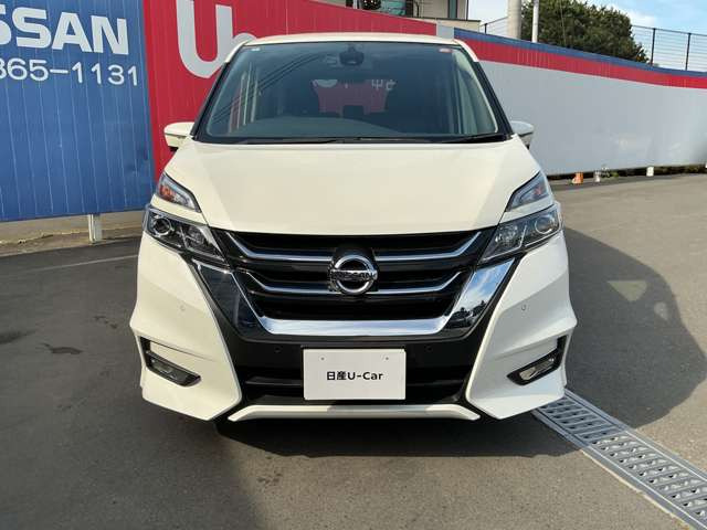 セレナ2.0 ハイウェイスター Vセレクション 4WD