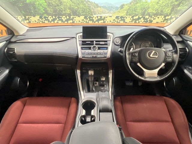 NX200t