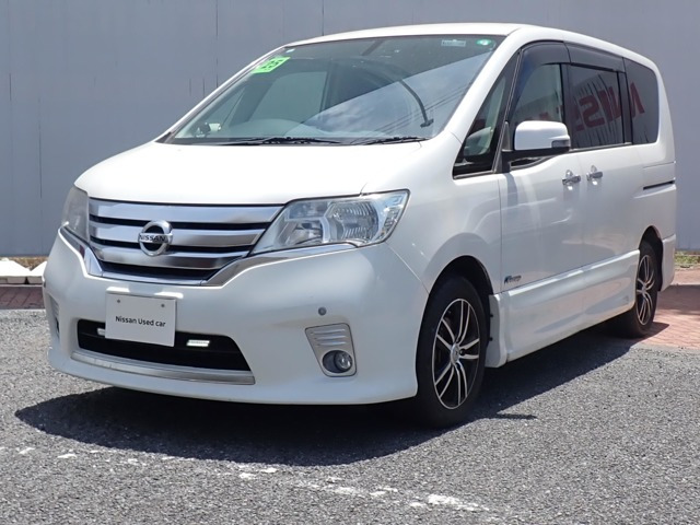 セレナ2.0 ハイウェイスター S-HYBRID