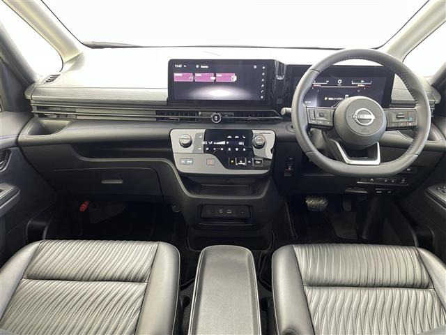 セレナ1.4 e-4ORCE AUTECH 4WD