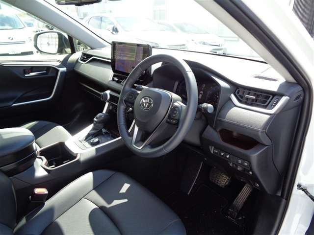 RAV42.5 ハイブリッド G E-Four 4WD