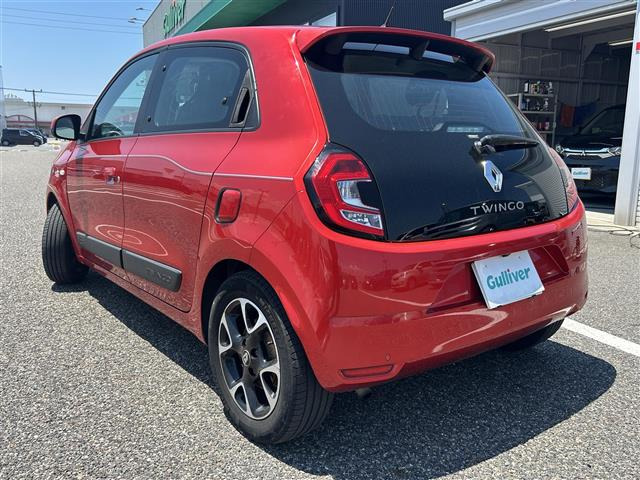 トゥインゴインテンス リミテ