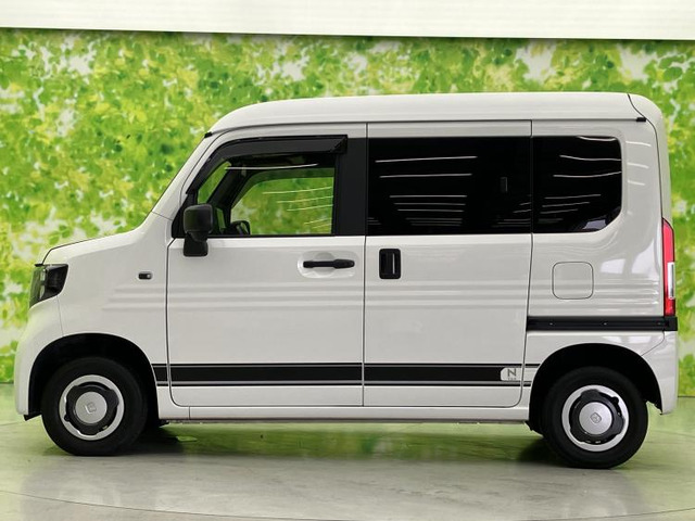 N-VAN+スタイル ファン ターボ  4WD
