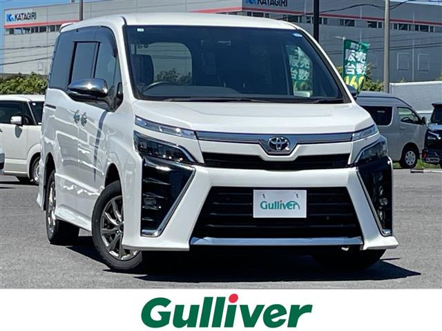 ヴォクシー2.0 ZS 煌III 4WD