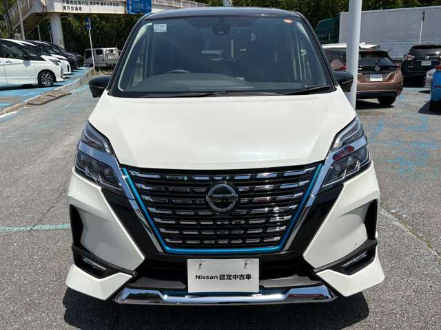 セレナ1.2 e-POWER ハイウェイスターV