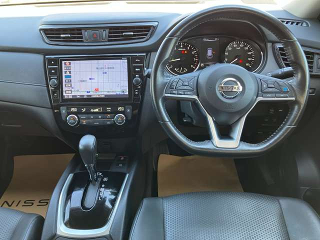 エクストレイル2.0 20Xi 4WD