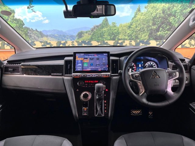 デリカD:52.2 シャモニー 電動サイドステップ 4WD