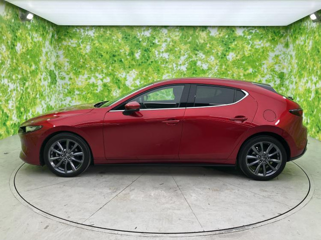 MAZDA3ファストバック1.5 15S ツーリング 4WD