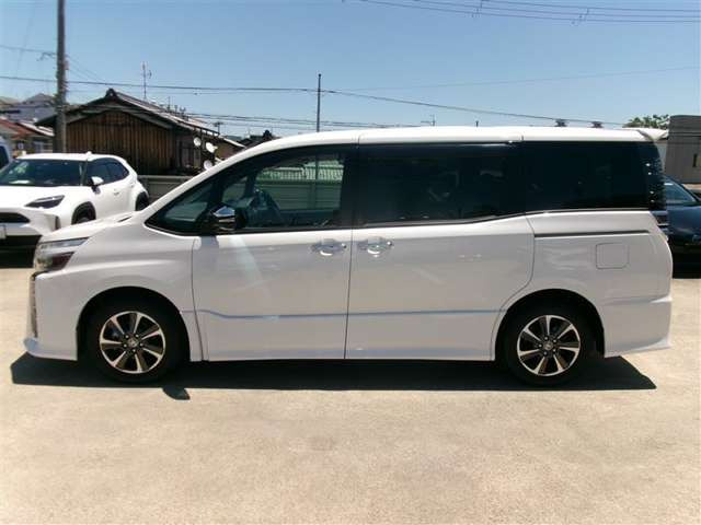 ヴォクシー2.0 ZS 煌II