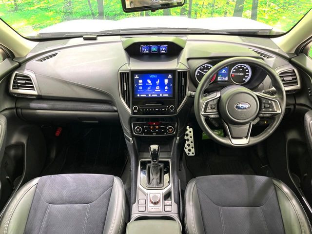 フォレスター1.8 スポーツ 4WD
