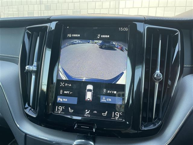 XC60B6 AWD Rデザイン 4WD