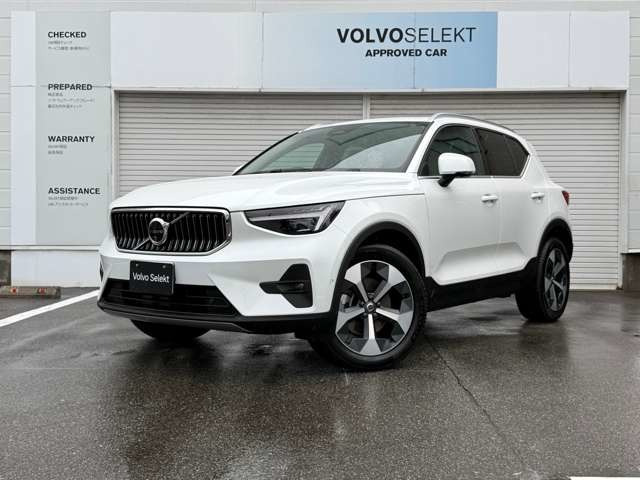 XC40ウルトラ B4 AWD 4WD