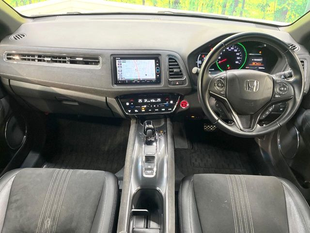 ヴェゼル1.5 ハイブリッド RS ホンダセンシング