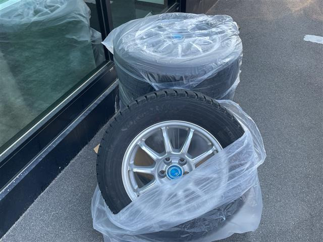 プリウス1.8 A E-Four 4WD