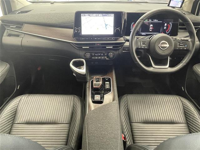ノートオーラ1.2 G レザーエディション