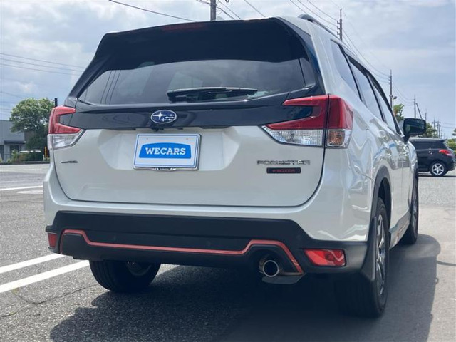フォレスター2.0 エックスブレイク 4WD