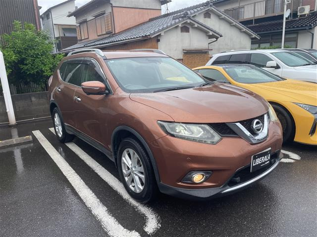 エクストレイル2.0 20Xt エマージェンシーブレーキパッケージ