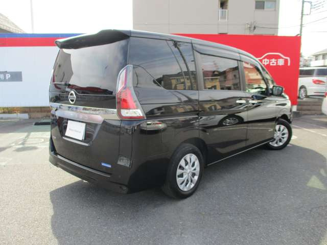 セレナ2.0 XV