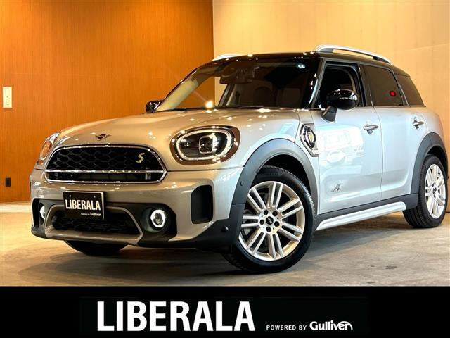 ミニクロスオーバークーパー S E オール4 4WD