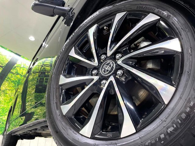 �y����17�C���`�A���~�z�C�[���z�O�ςɃ}�b�`���������A���~�z�C�[���𑕒����Ă���܂��B�e��ЊO�A���~�z�C�[����A�X�^�b�h���X�^�C�����戵�����Ă���܂��B���񂲑��k����������