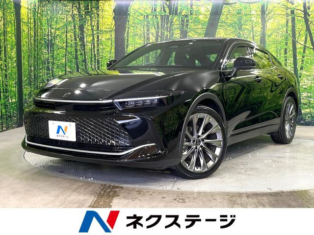 クラウンクロスオーバー2.5 G アドバンスト レザー パッケージ E-Four 4WD