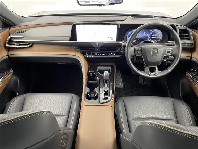 クラウンクロスオーバー2.5 Z E-Four 4WD