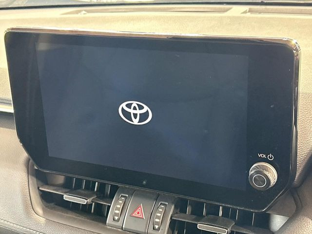 【10.5インチ ディスプレイオーディオ】大画面のディスプレイはAppleCarPlayやAndroidAutoが利用可能。大きな画面でスマホナビアプリ等が利用いただけます♪