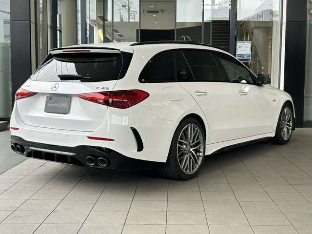 CクラスワゴンAMG C43 4マチック (BSG搭載モデル) 4WD